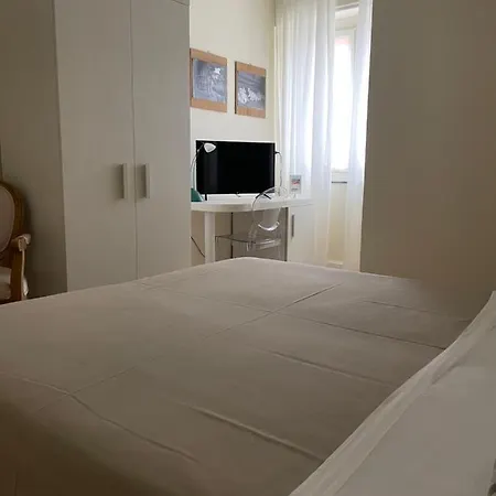 Πανδοχείο Kon Tiki 2*